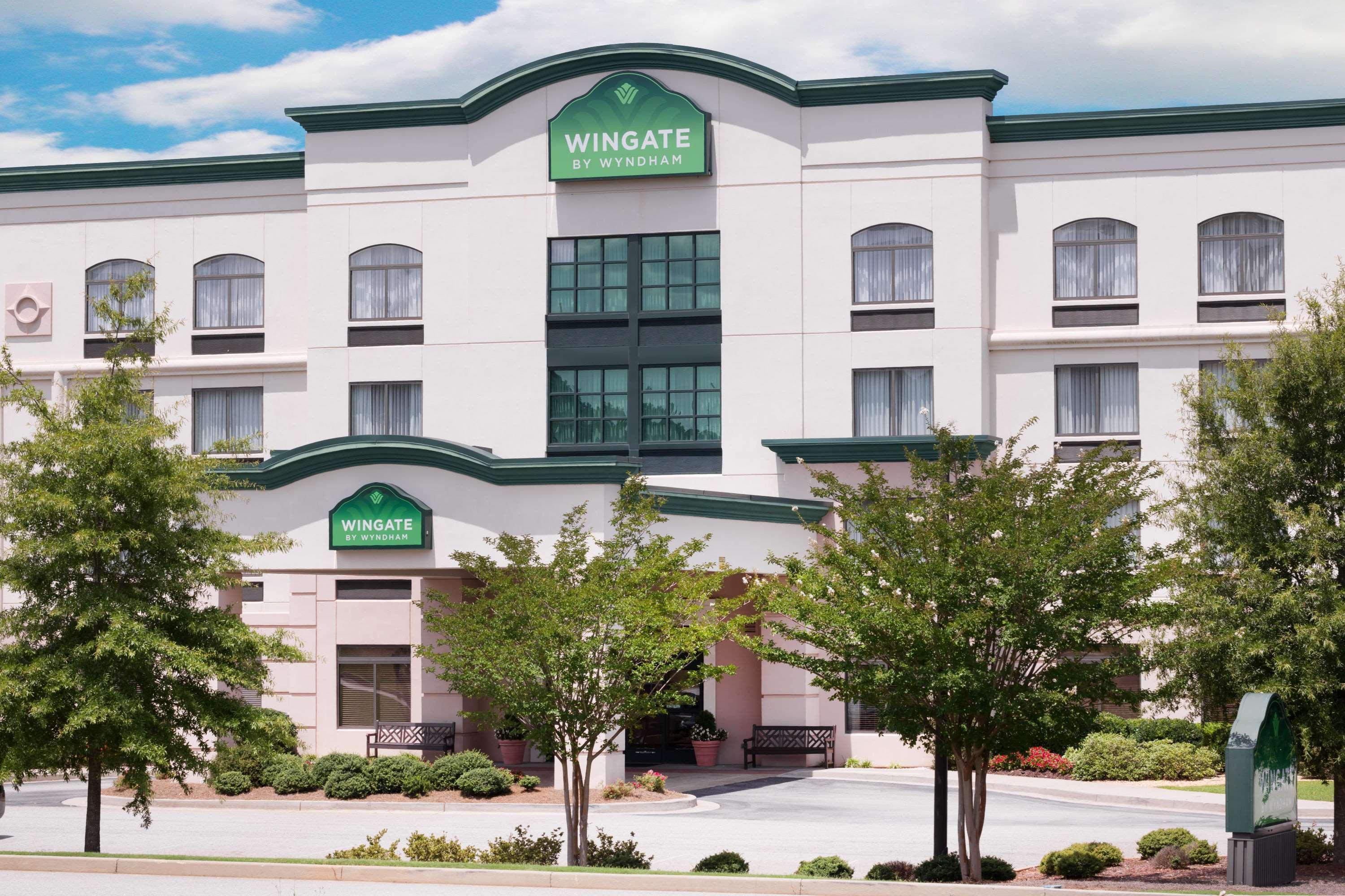Wingate By Wyndham Lagrange Hotel Kültér fotó