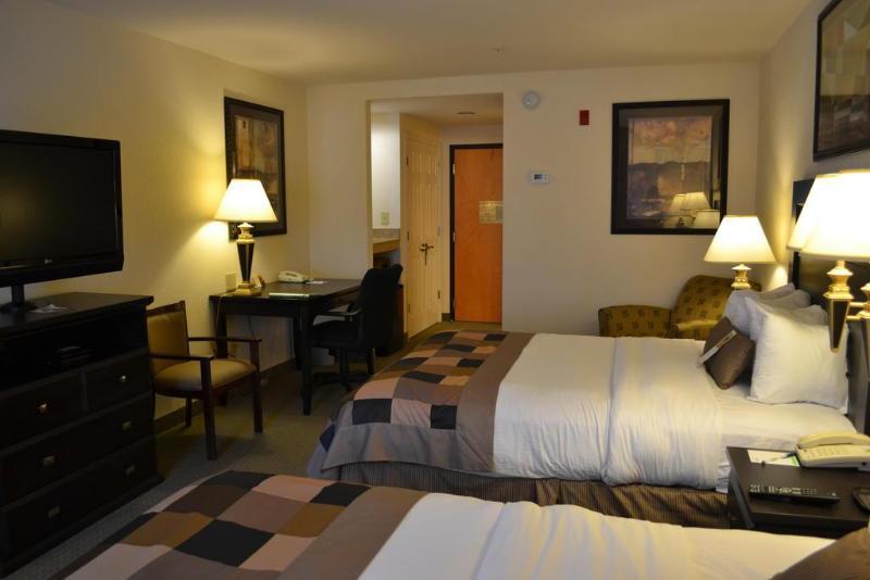 Wingate By Wyndham Lagrange Hotel Kültér fotó