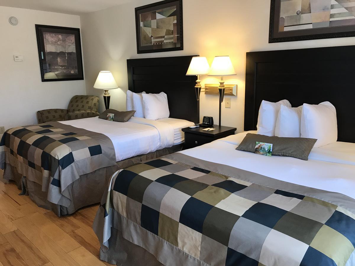 Wingate By Wyndham Lagrange Hotel Kültér fotó