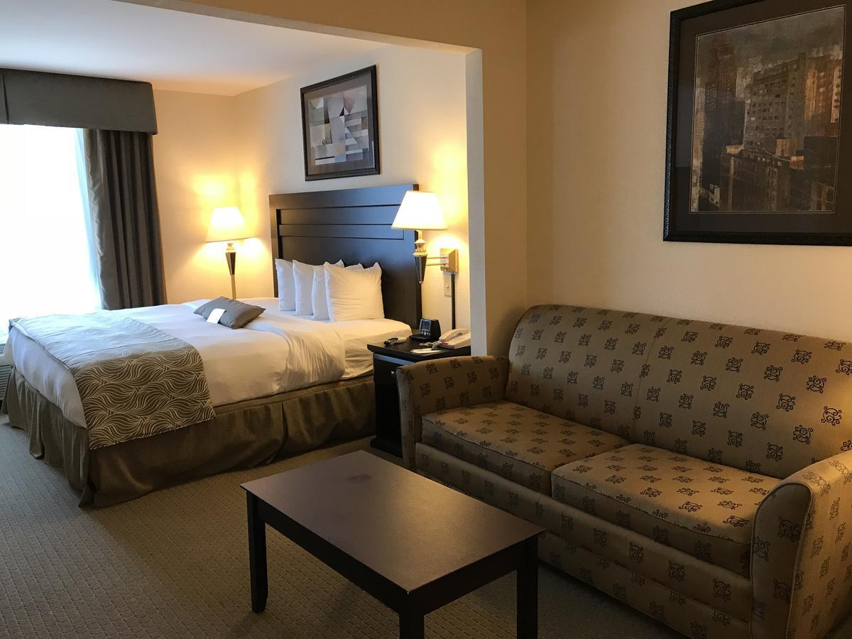 Wingate By Wyndham Lagrange Hotel Kültér fotó