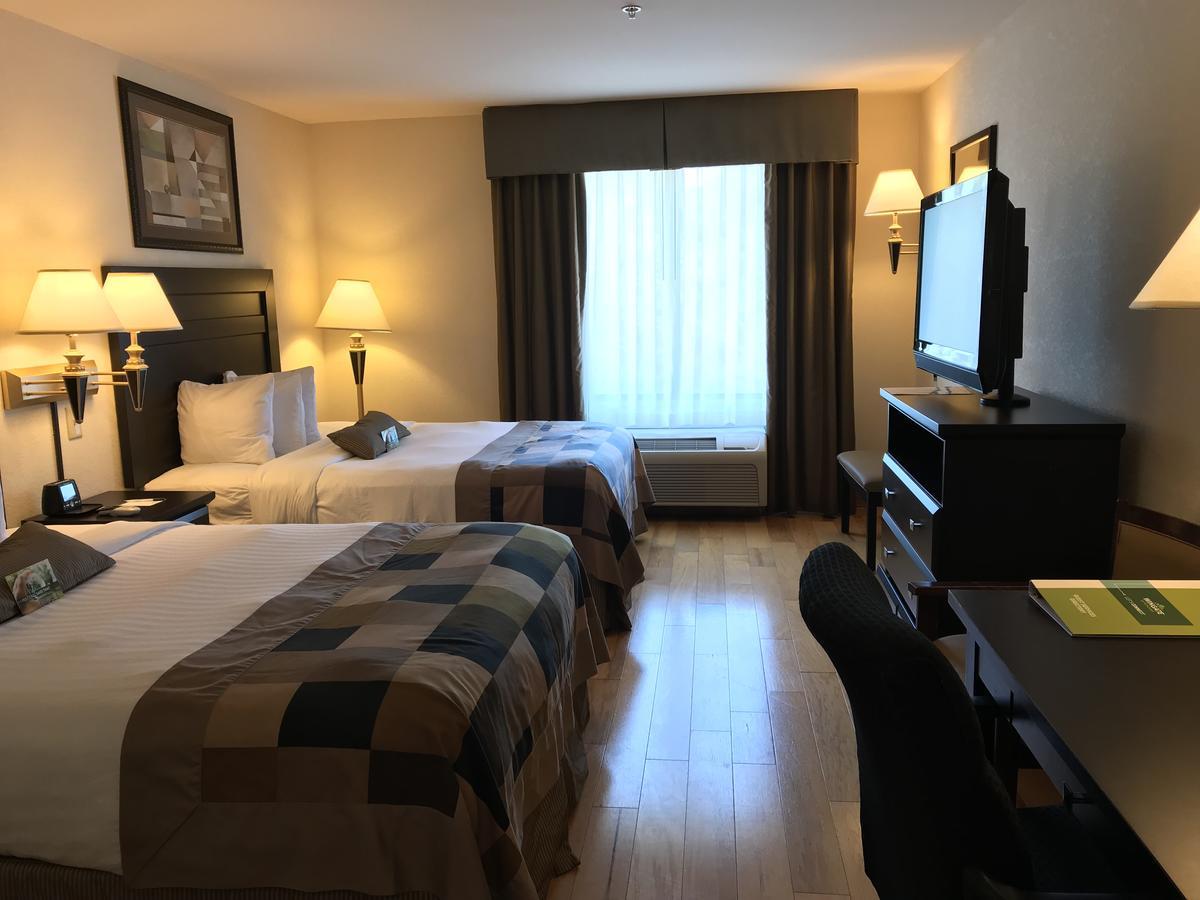 Wingate By Wyndham Lagrange Hotel Kültér fotó